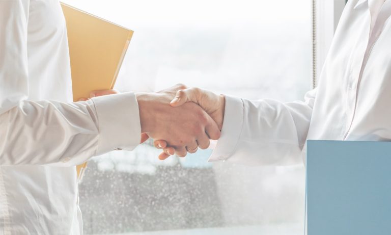 ruoppaus_sopimus_kättely